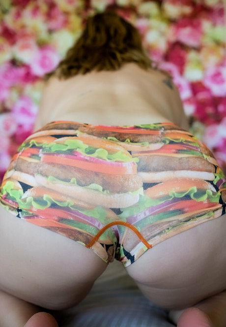 sarahtheslutfree nacktheit pornostar foto