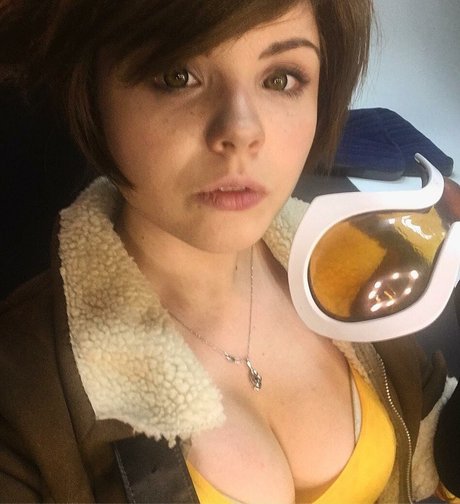 Fenix Fatalist exklusive nackten bilder