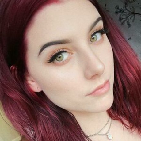 Alex Dorame nacktheit porno archiv