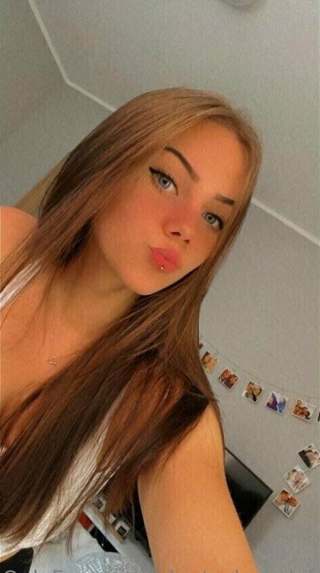 Deutscheonlyfans hübsche hd bild