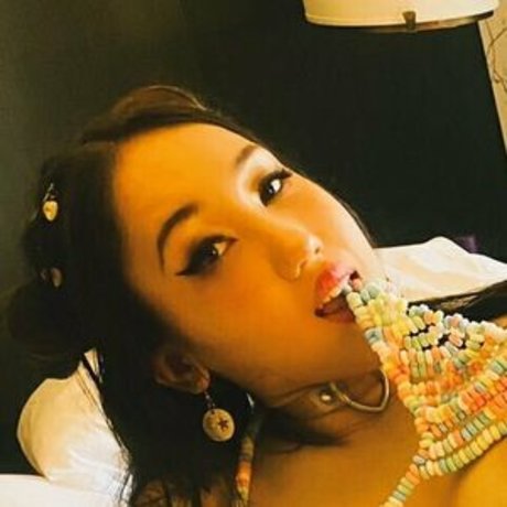 tomiebabydoll nackt hübsche archiv