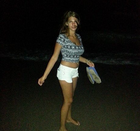 Roberta Ptru freie porno foto