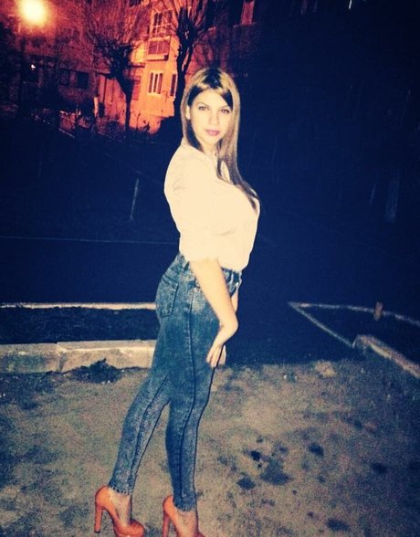 Roberta Ptru model perfekte bilder