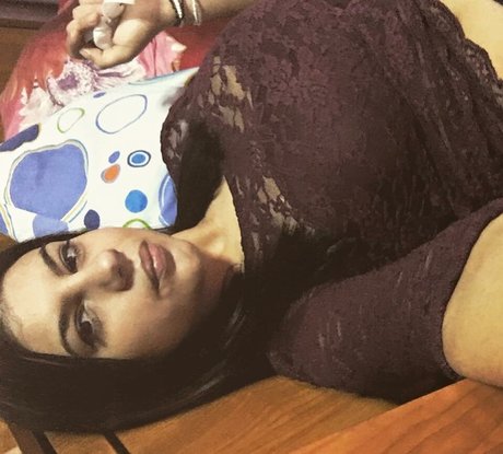 Roberta Ptru hd erotische bilder