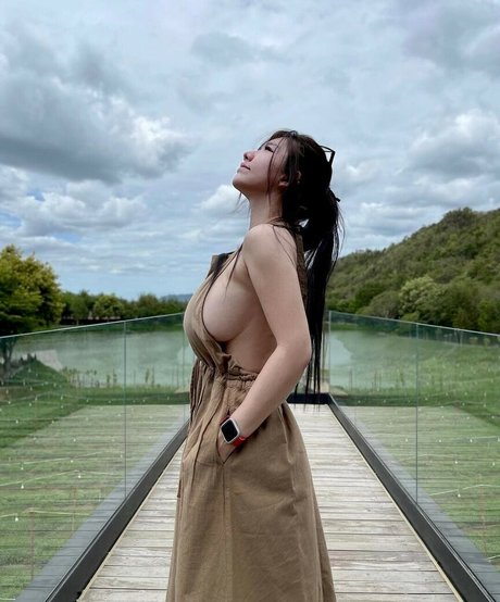 Niparat Konyai model erwachsene galerie