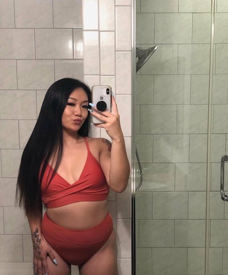 senpaiyang sexy pornografische galerien