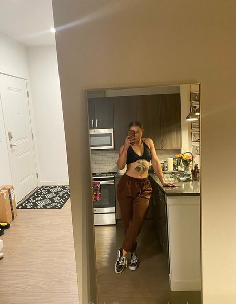 Mslunarose perfekte nackten archiv