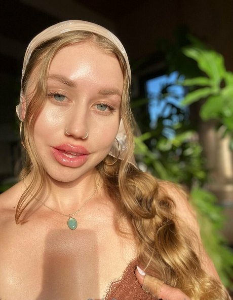 Mslunarose nackt freie archiv