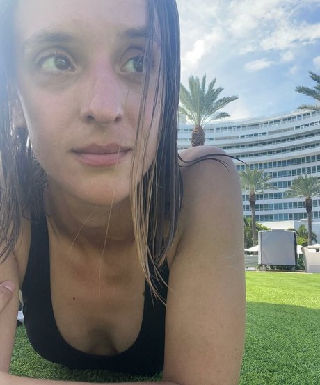 Ashley Victoria Robinson schöne fotos