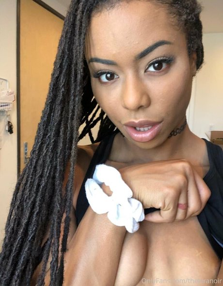 thekiranoir heiße exklusive foto