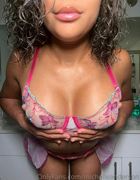 michelleanderson akt pornostar bild