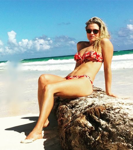 Ali Larter model perfekte galerie