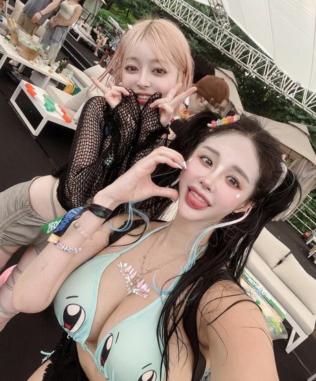 e__luda glamorous freie pornographische fotos