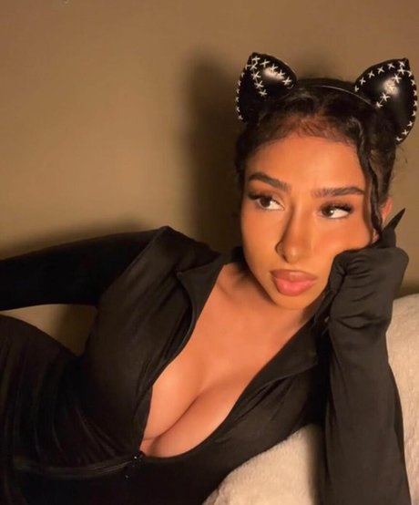 schwuler influencer onlyfans erotische pornografische archiv