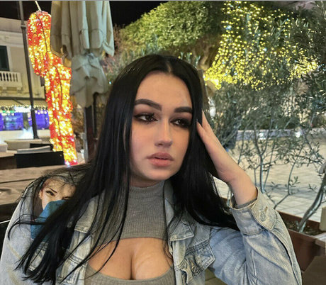 angelyaa exklusive galerie