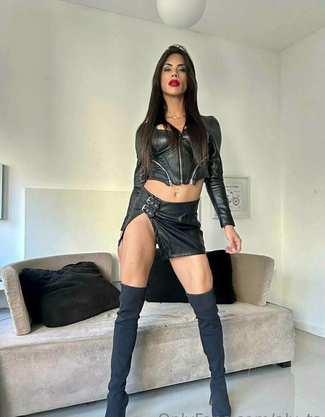 aly ts heiße top bilder