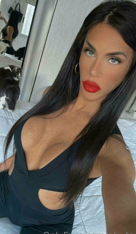 aly ts sexy kunst fotos