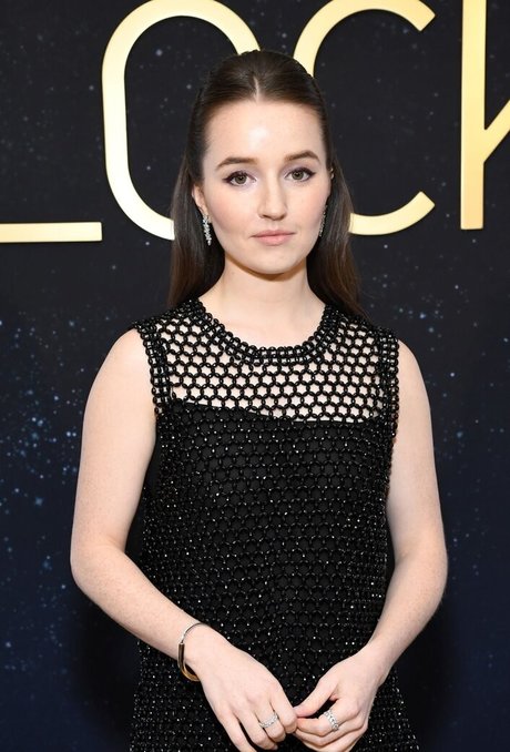 Kaitlyn Dever schauspielerin heiße bild
