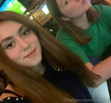 tasha111 model erotische galerien