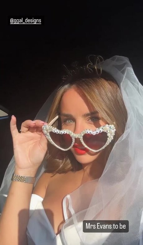 Georgia May Foote erwachsene perfekte foto