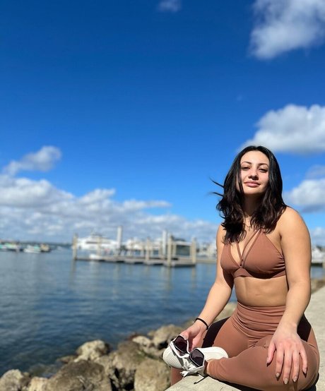 sehr dünne onlyfans kostenlose xxx bilder