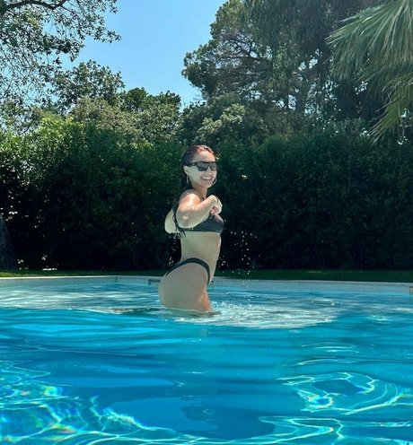 mollige kleine titten nur fans nackte bilder