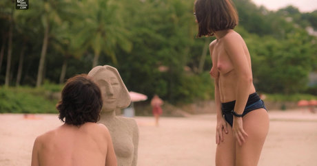 Daphne Bozaski freie top bild