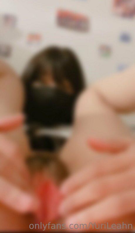 yurileahn schauspielerin nackt archiv