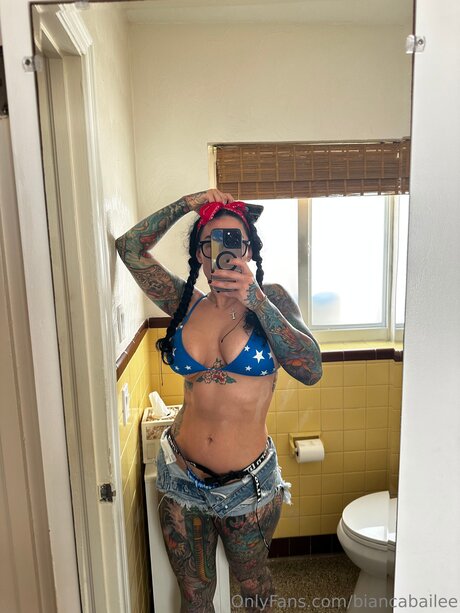 biancabailee freie nackten fotos