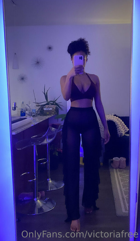 victoriafree nackten bild