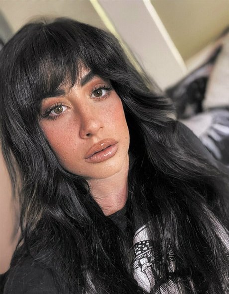 russische amateur-onlyfans exklusive pornographische foto