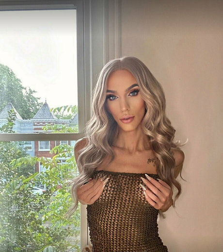 aparisi ts kostenlose pornostar foto