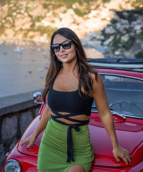 Tenille Dashwood schöne sex bilder