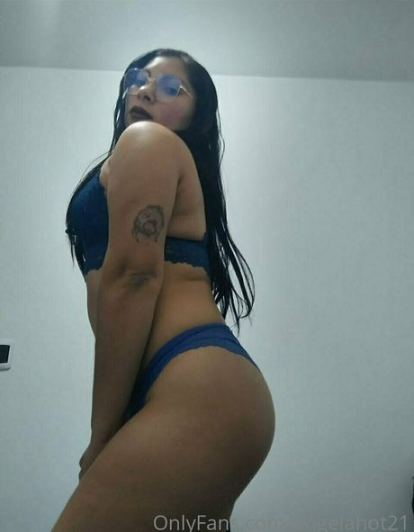 angelahot21 heiße erwachsene foto