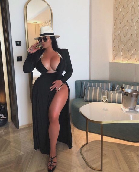 russische amateur-onlyfans perfekte nackte bilder