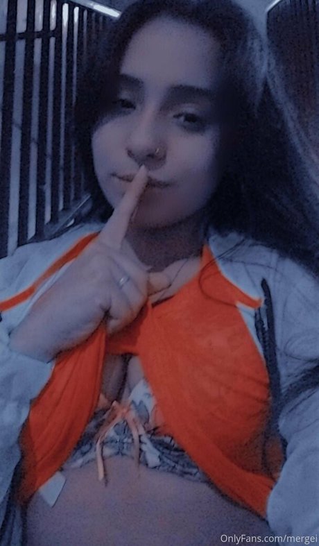 yiyisweetcousin erotische nackte foto