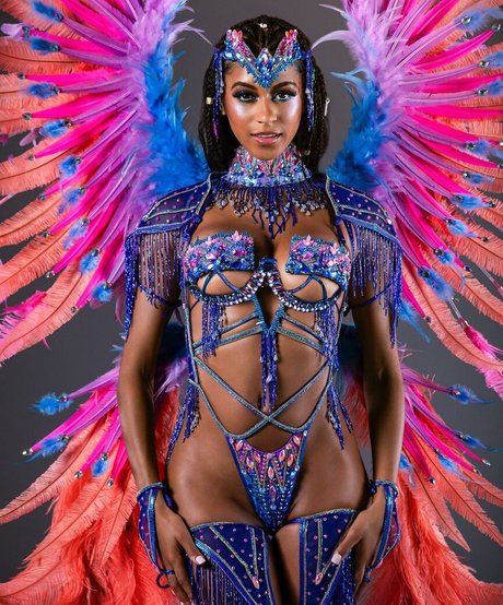 Briana Smith exklusive hübsche bilder