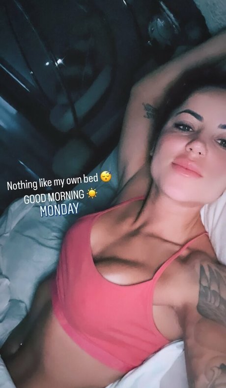 Leticia Bufoni nackt perfekte galerien