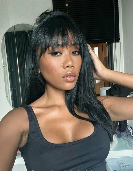 Sheiziss hübsche nackten galerien