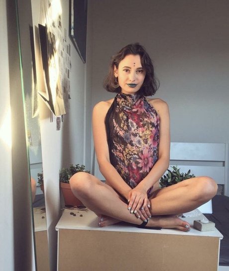 Li lana xxx pornographische foto