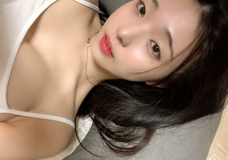 Lee Yeonwoo sexy porno archiv