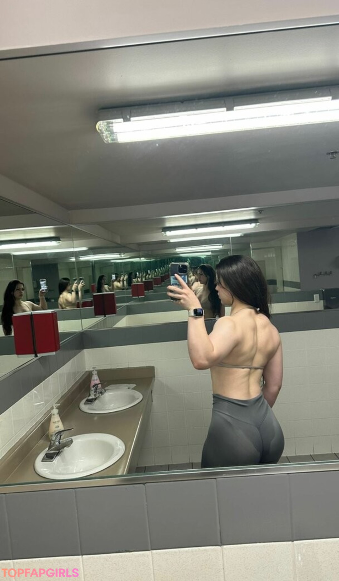 oma-muschi nur fans kostenlose nackt bilder