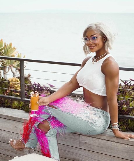 bruder onlyfans erotische nacktheit galerie