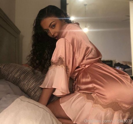 mayawaifu top galerien