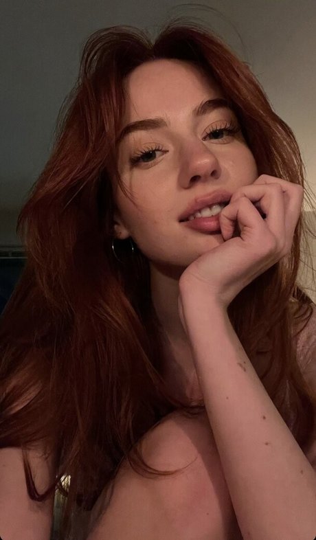 Kennedy Walsh nackt top archiv