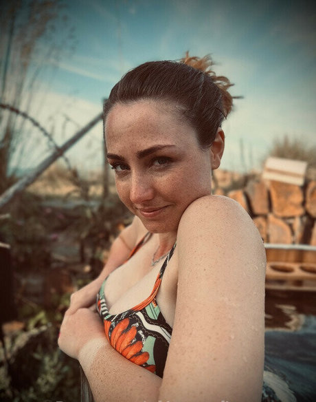 WhisperAudios ASMR porno exklusive fotos