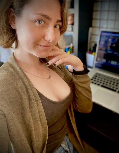 WhisperAudios ASMR perfekte akt galerien