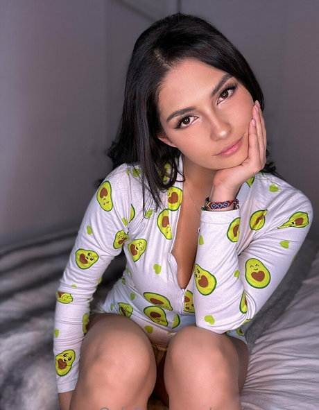 annieguzman erwachsene beste bild