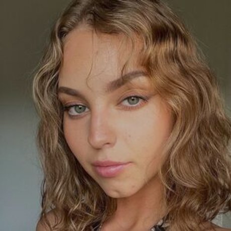 tianadixon__ kostenlose erotische bild