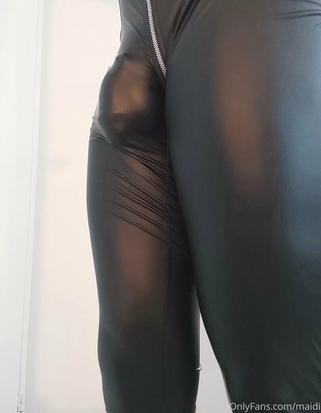 maidi model porno fotos